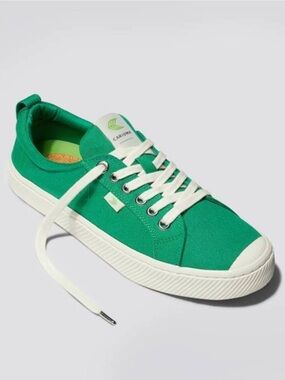 NWT🧡Cariuma - Green OCA Low Canvas Sneaker - 10